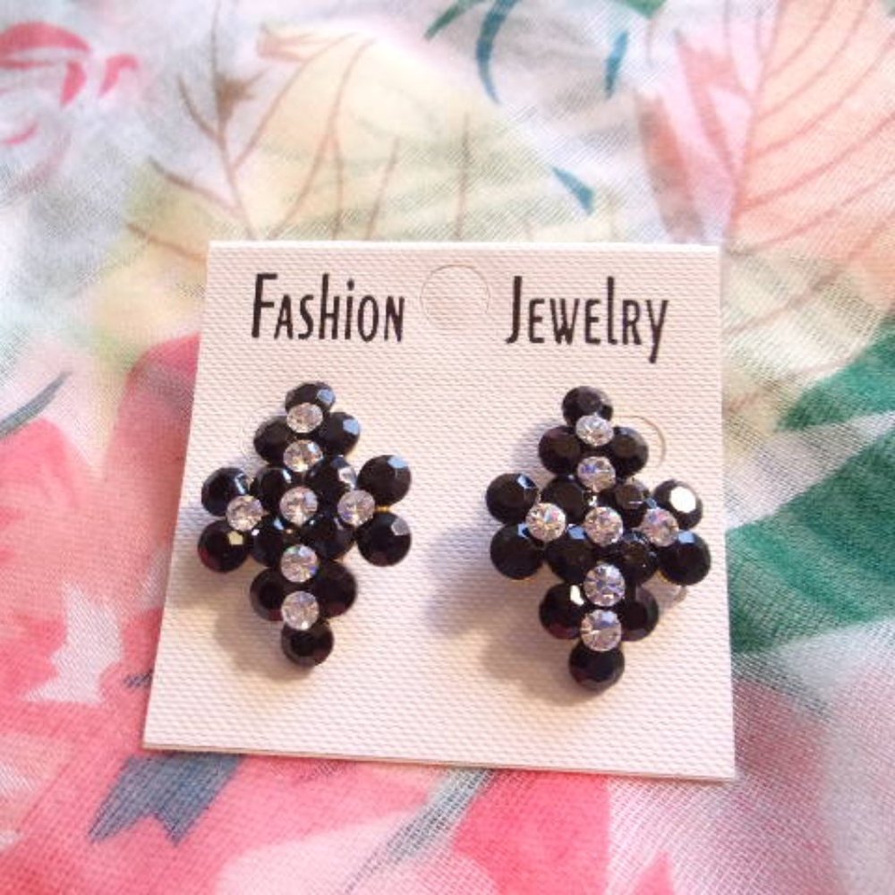 Black and Clear Rhinestone Pierced Earrings Vintage 1980s